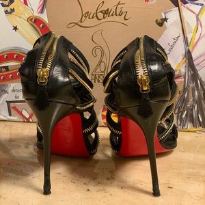 🚨Price Drop 🚨 Unzip Booty 20th Anniv.  Louboutin